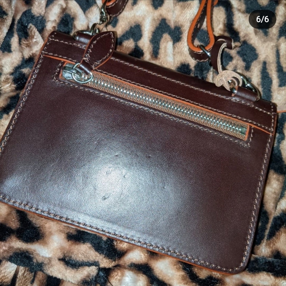 DOONEY & BOURKE lock bag (vintage) - Picture 6 of 6